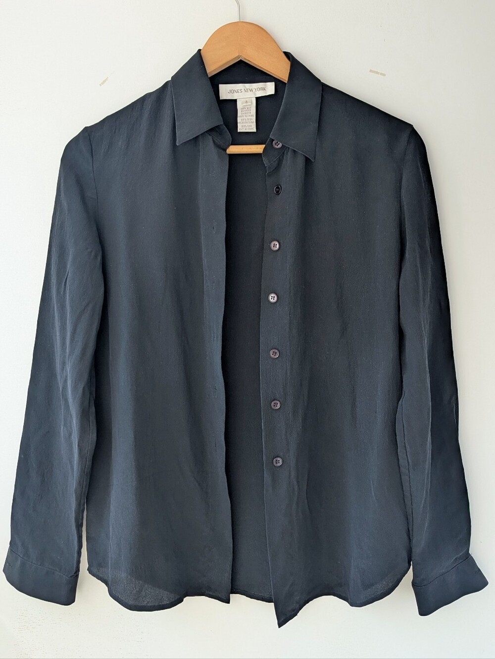 Vintage Silk Jones New York Black Button-Down Shirt